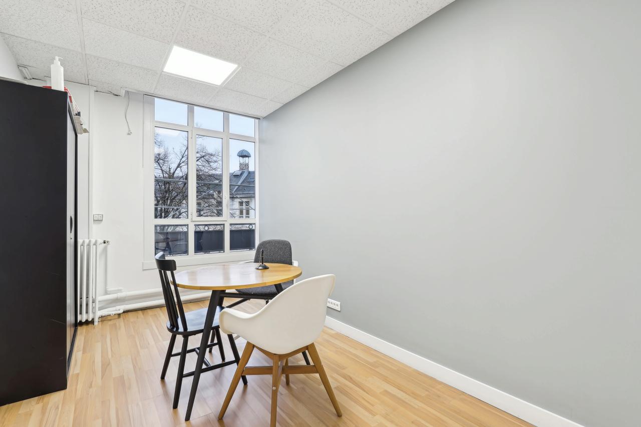 Bureau Paris 250m² Location bureau Paris OLBUR2427920 9